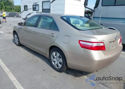 2009 Toyota Camry Le z USA, uszkodzony, nr VIN 4T1BE46K29U411993